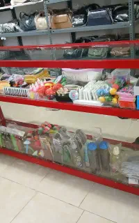 دو عدد ویترین کم کارکرده و تمیز