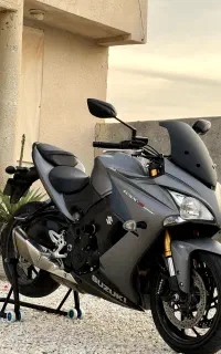 سوزوکی ۱۰۰۰