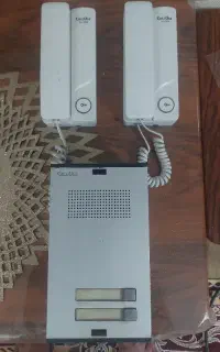 آیفون  صوتی دو طبقه سالم در حد نو