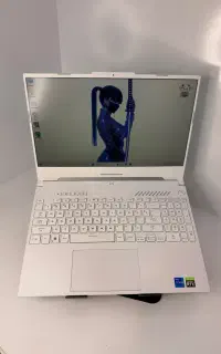 ASUS TUF FX517ZC سفید، تمیزتر از اپن‌باکس