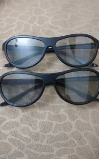 دو عدد عینک سه‌بعدی اصلی LG Cinema 3D