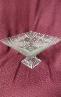 جاشیرینی پایه دار