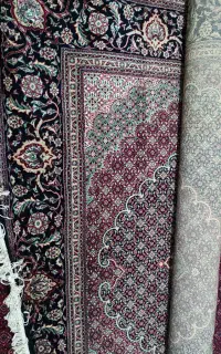 فروش۳ تخته فرش و۲دست پشتی