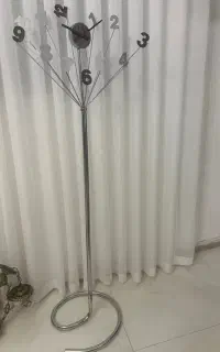 ساعت ایستاده سه بعدی میله بار اپن
