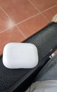 ایرپاد پرو ۲ و شارژر اصلی اپل