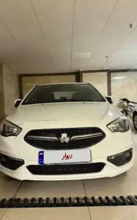 شاهین بدون رنگ