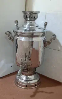 سماور گازی کهنه ۲۰ لیتری