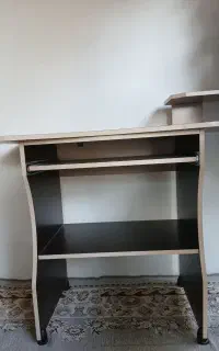 میز کامپیوتر