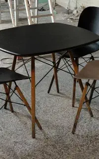 میز و صندلی
