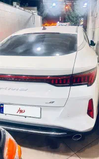فروش کی ام سی j7
