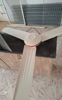 پنکه سقفی بسیار تمیز