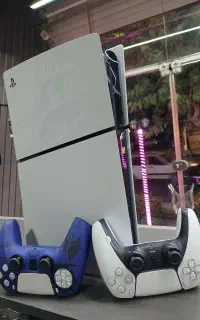PS5 SLIM یک ترابات دو دسته ریجن اروپا قابل کپی خور