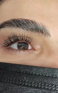 * لیفت مژه و ابرو *