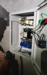 برقکار رفع عیوب خانگی و سرویس کولر