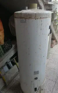 آبگرمکن مخزنی لورچ  (فاضل آباد)