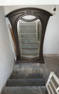 اینه بزرگ