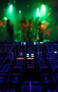 دیجی خانم و آقا