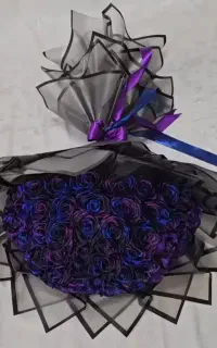 دسته گل خاستگاری.و... با دوسال سابقه کاری