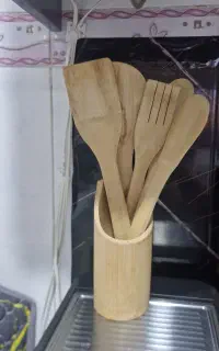 ظروف بلوری و چوبی