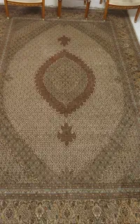 دو عدد فرش دستبافت ابریشم  خوی