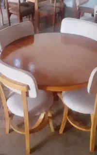 میز نهار خوری ۴ نفره فقط از ۱۴ تا ۱۹ تومن