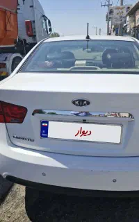 سراتو ۹۸ آپشنال۲۰۰۰ سایپا بسیار کم کار