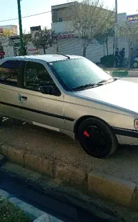 فروش یک دستگاه پژو خاص و تمیز