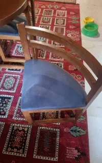 میز نهار خوری و کمد