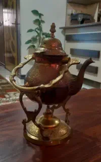 قوری برنجی قلم کاری شده هندی با مخزن الکل برنجی