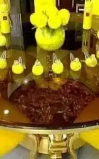 میز گرد بزرگ ورق طلا کاری حراج واقعی