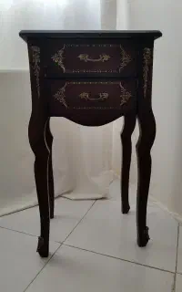 میز تلفن در حد نو