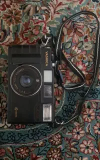 فروش دوربین عکاسی yashica