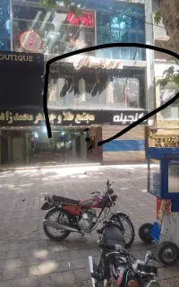 مغازه ویوخوروپاخوردار صنف طلافروش خیابان شهدا۲۷متر