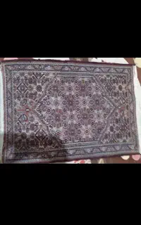 پادری و زیر انداز دست بافت