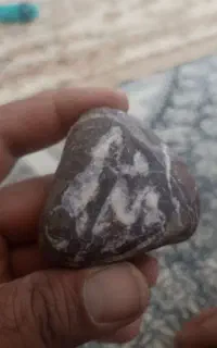 سنگ طرح دار طبیعی مادر هم انگلیسی و فارسی نوشته