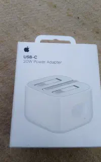 آداپتور گوشی اپل 15