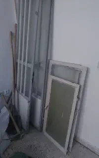 درب دست دوم +چهارچوب با درب چوبی