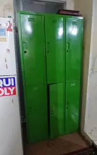 کمد فلزی،رخت کن