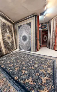 فرش۷۰۰شانه اصل کاشان۲۵۵۰تراکم نخ اکرولیک حاج حسینی