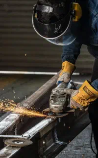 عکاسی تیزر صنعتی تبلیغاتی محصول و تولید محتوا