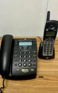 تلفن ثابت و بی سیم