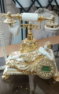 تلفن رومیزی