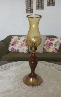یک عدد شمعدان