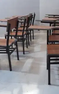 صندلی دسته دار