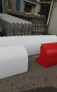 سایه بان ( ردش گیر ) روی پنجره ای