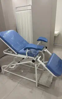 تخت ژنیکولوژی نو و بدون استفاده