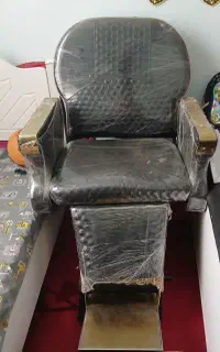 صندلی و پاف آرایشگری نو