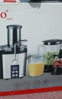 آبمیوه گیر