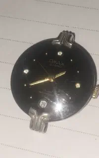ساعت طلا قدیمی omax