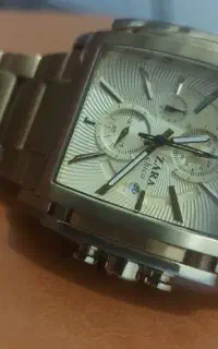 ساعت زارا